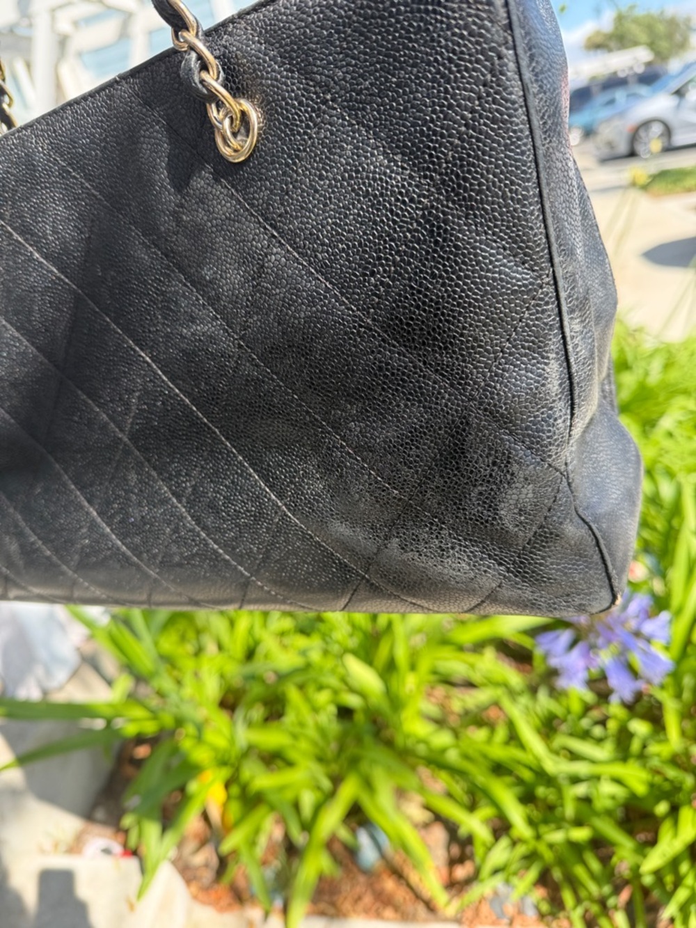 CHANEL Black Quilted Leather Shoulder Tote with Gold Chain - Picture 17 of 17